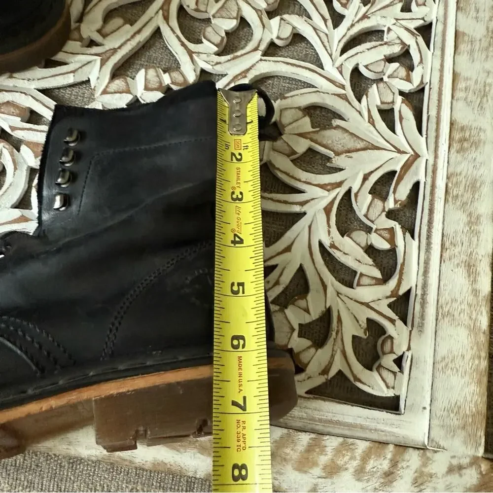 Dr. Martens Black Leather Boots Men’s 9 Women’s 10